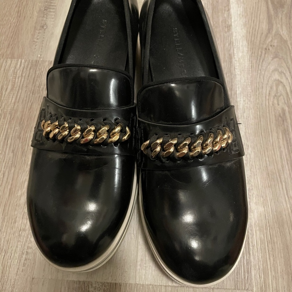 Stella McCartney black leather shoe